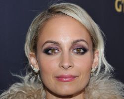 WHAT IS THE ZODIAC SIGN OF NICOLE RICHIE?